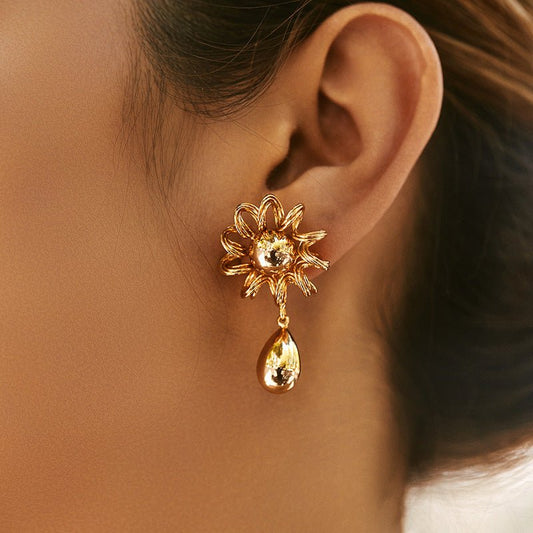 18K Gold Sunflower Waterdrop Earrings - Shuling Jewelry
