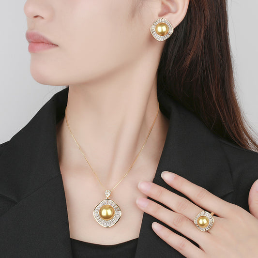 Luxury Golden Pearl and Baguette Crystal Jewelry Set