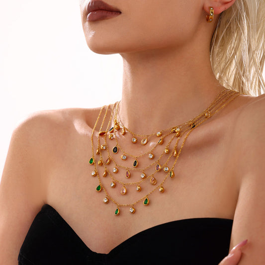 Collar de clavícula con circonita en forma de lágrima