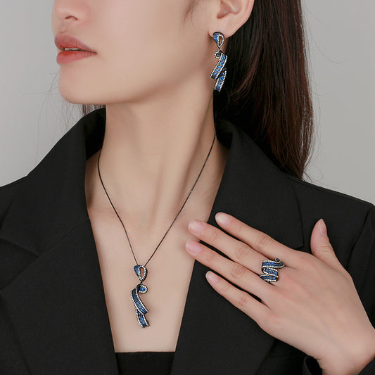 Art Deco Gunmetal Twisted Ribbon Blue Sapphire Jewelry Set