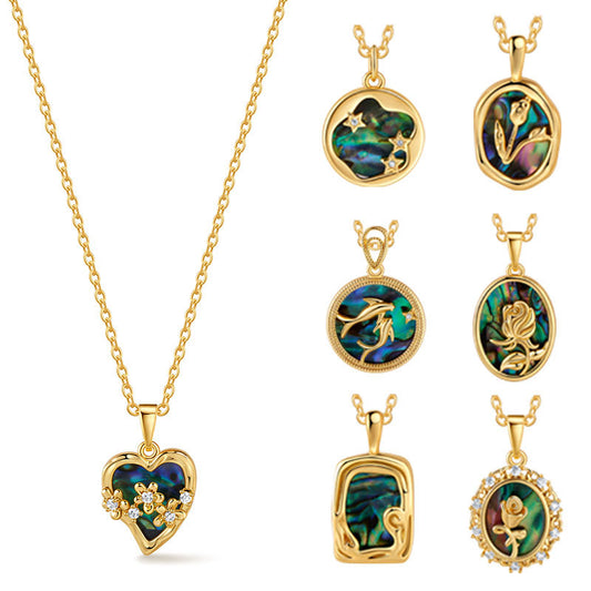 Colliers vintage en nacre d'ormeau irisée