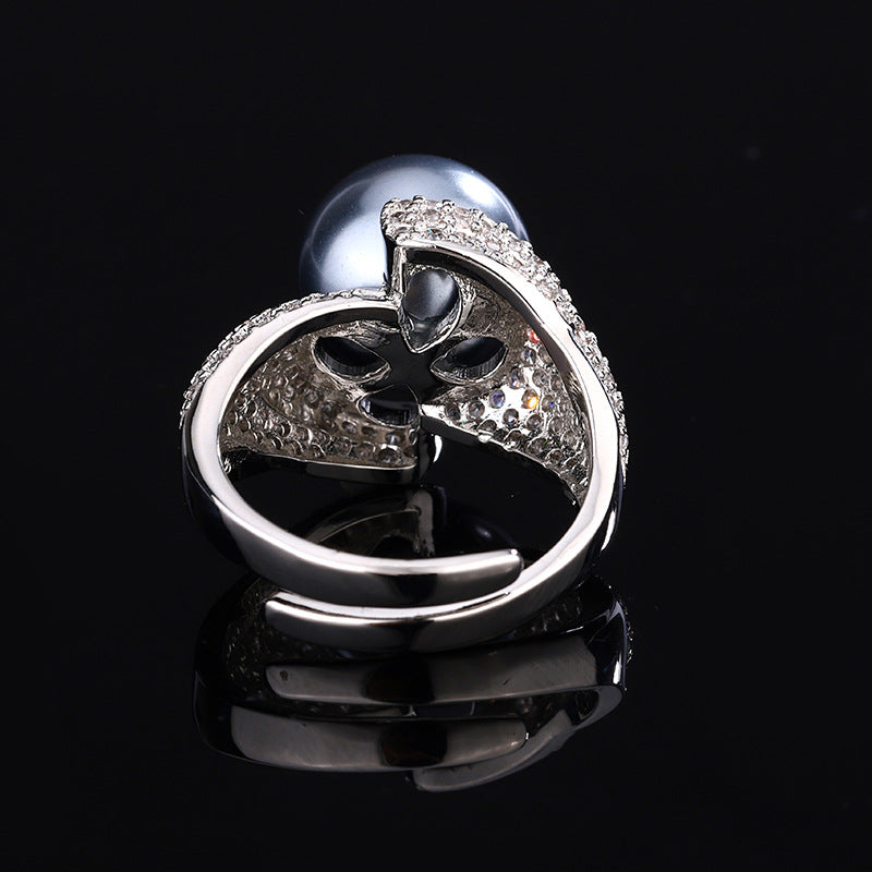 Elegant Ribbon-Wrap Lustrous Pearl Statement Ring
