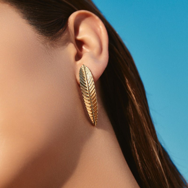 18K Gold Leaf Ear Studs - Shuling Jewelry