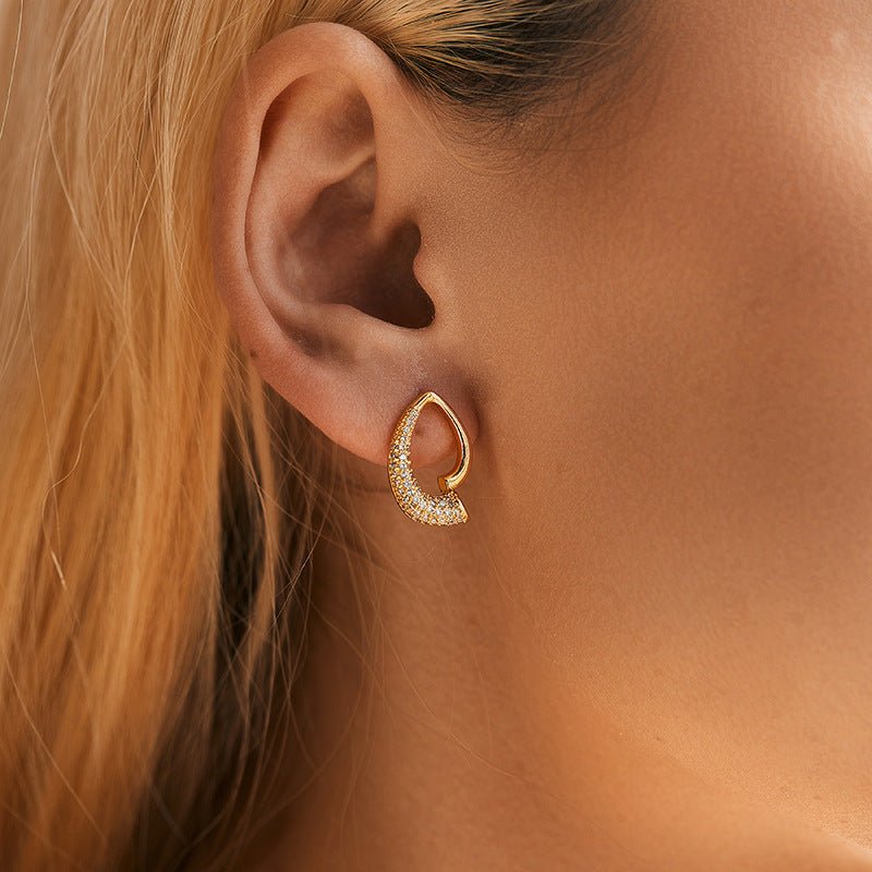 18K Gold Geometrically Irregular Ear Studs - Shuling Jewelry