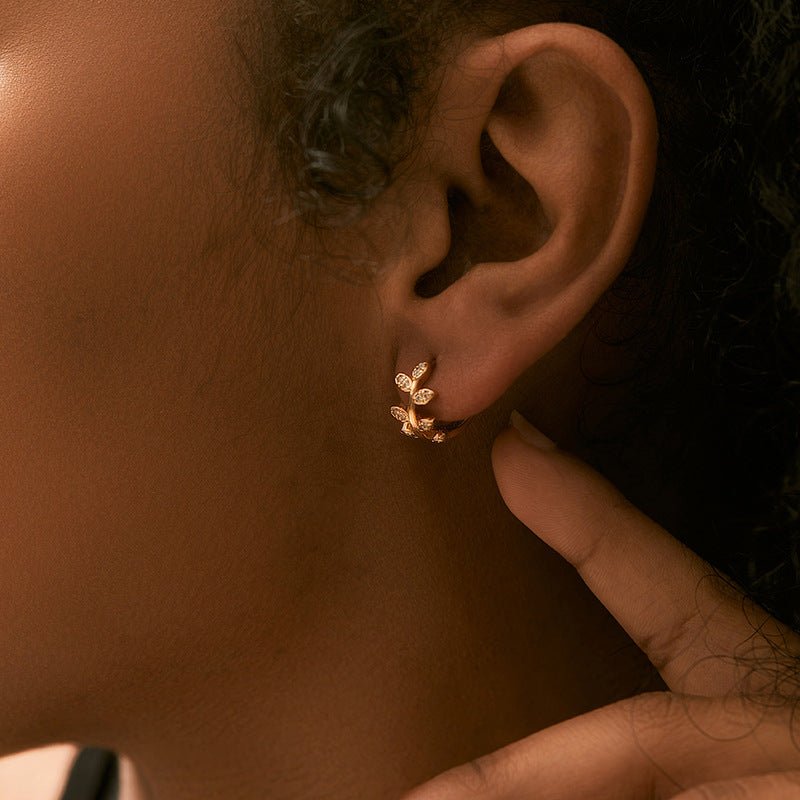 18K Gold Diamond Leaf Earrings - Shuling Jewelry