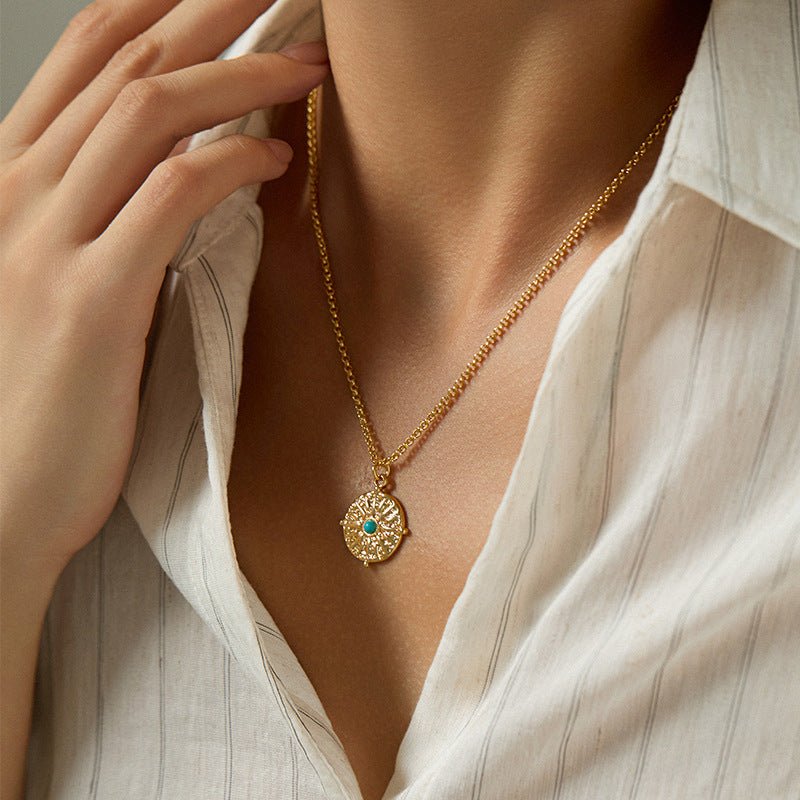 18K Gold Round Cross Necklace - Shuling Jewelry