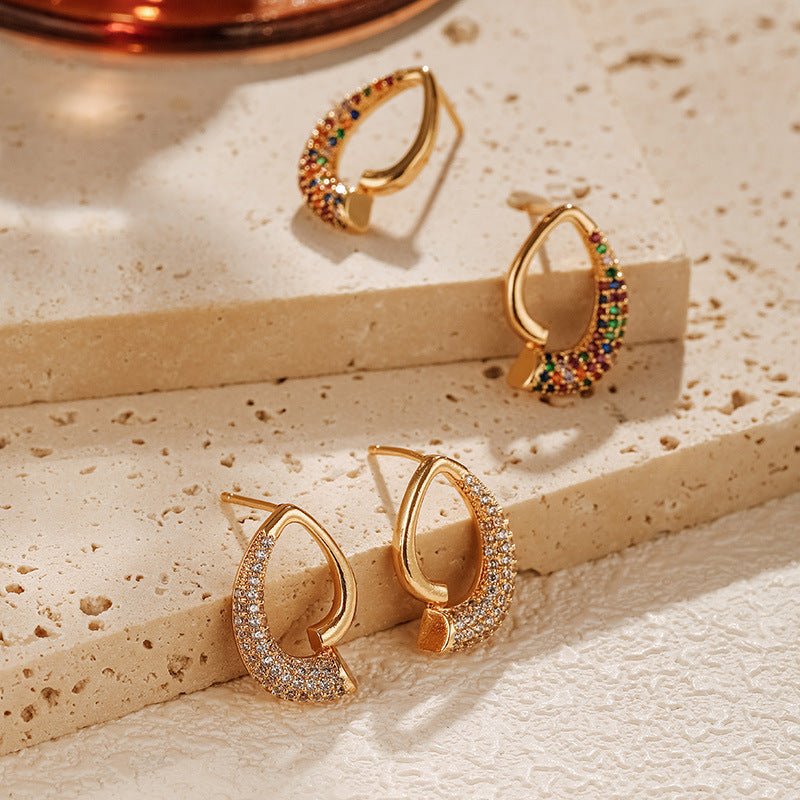 18K Gold Geometrically Irregular Ear Studs - Shuling Jewelry