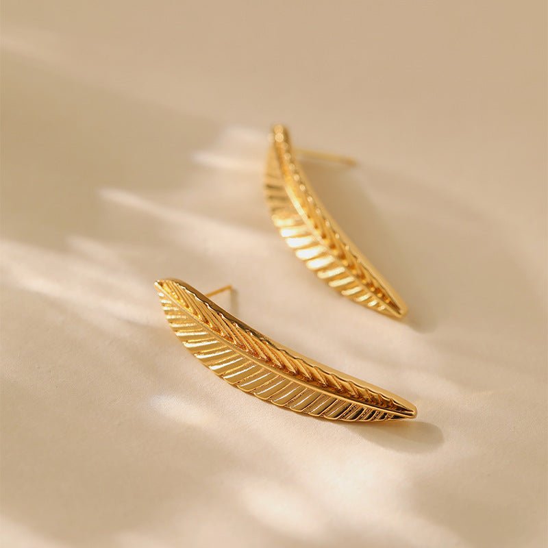 18K Gold Leaf Ear Studs - Shuling Jewelry