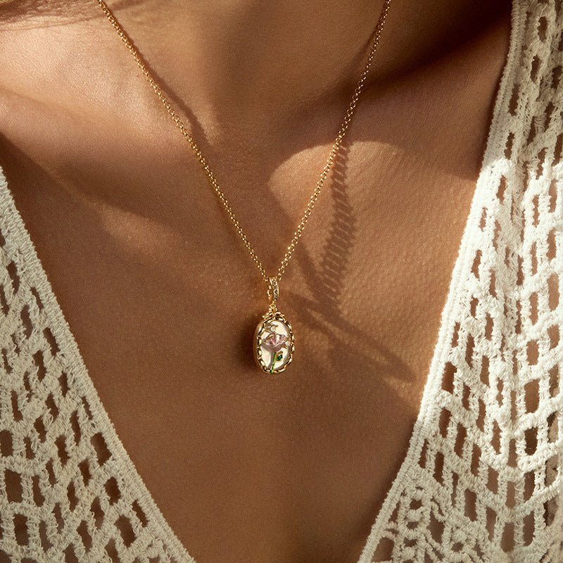 18K Gold Flower Pendant Necklace - Shuling Jewelry