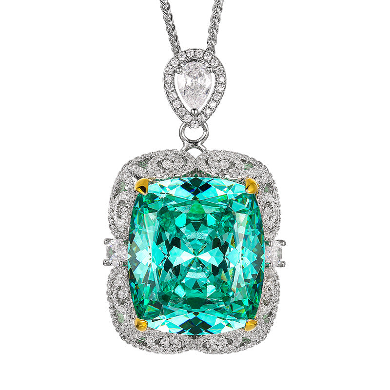 Green Starburst Halo Filigree Pendant Necklace
