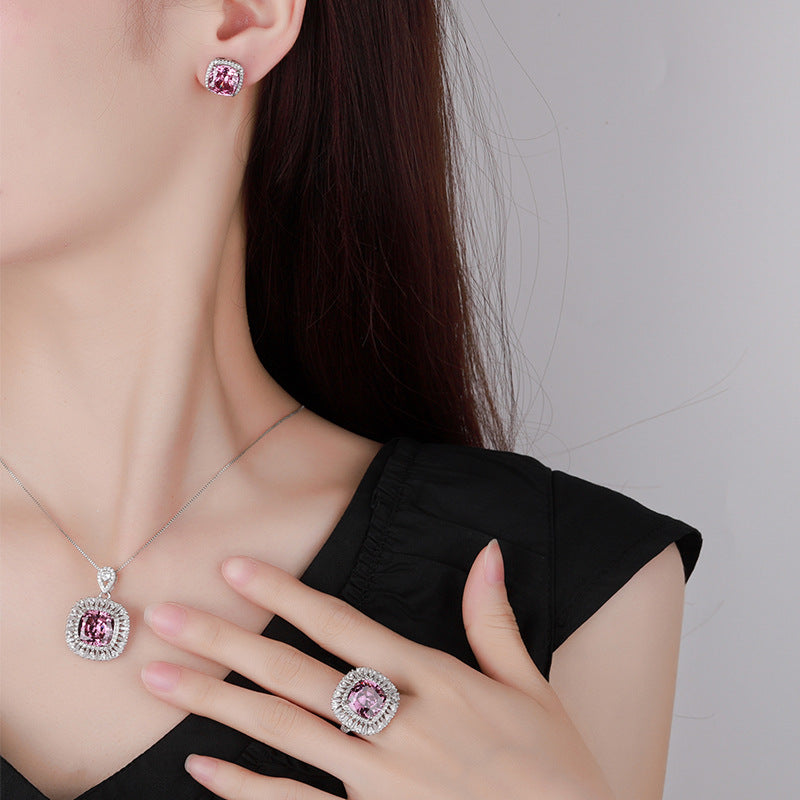 Royal Oval Halo Vibrant Crystal Set