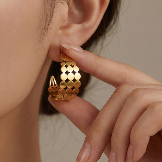 Geometric Scalloped Wide Hoop Earrings