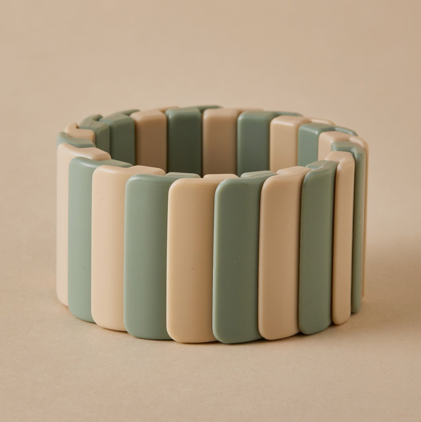 Chunky Resin & Gold Statement Stretch Bracelet