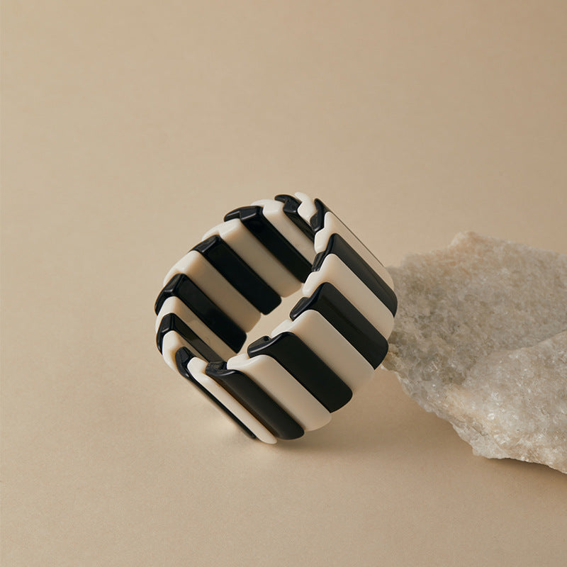 Chunky Resin & Gold Statement Stretch Bracelet