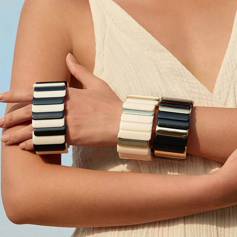 Chunky Resin & Gold Statement Stretch Bracelet