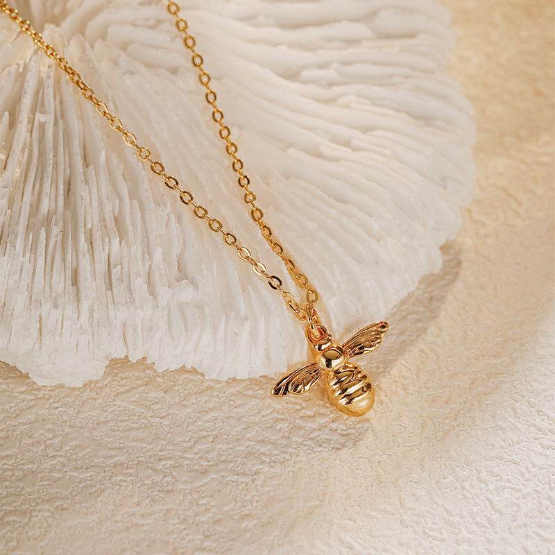 Nature and Symbolic Pendant Necklace Collection