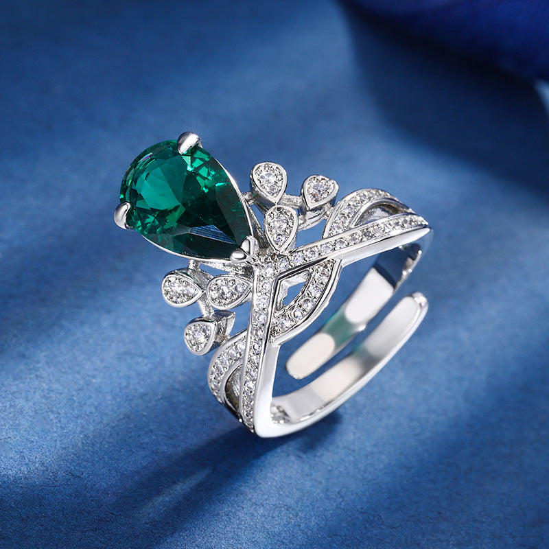 Vintage Pear-Cut Tiara Crown Gemstone Statement Ring