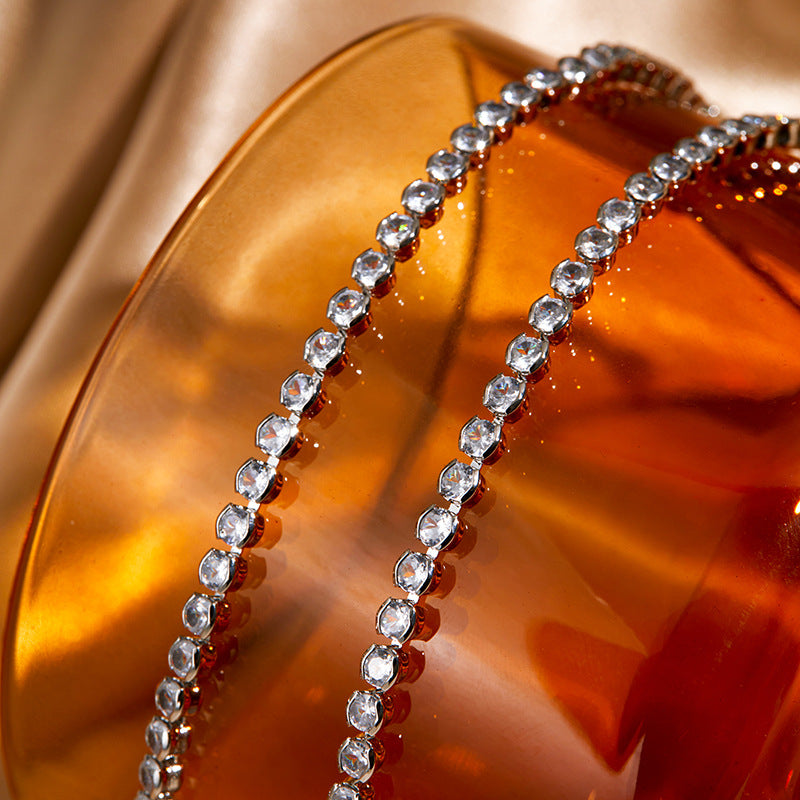 Silberne Tennis-Halskette mit Marquise-Kristall 