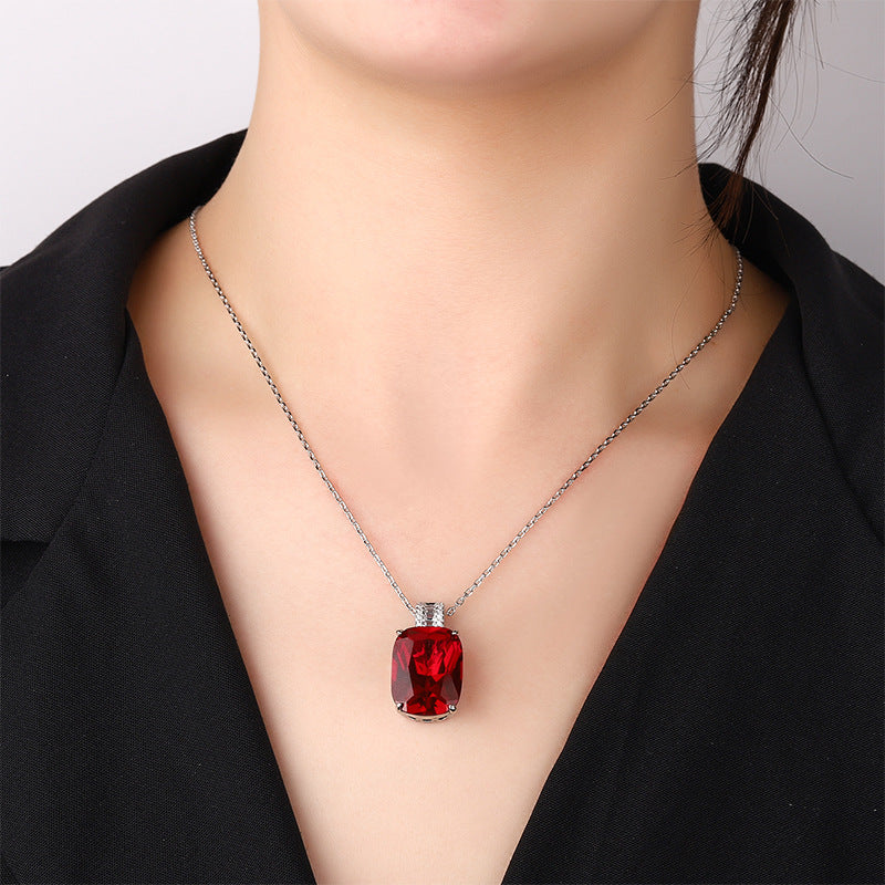 Luxury Radiant Cushion-Cut Gemstone Filigree Pendant Necklace