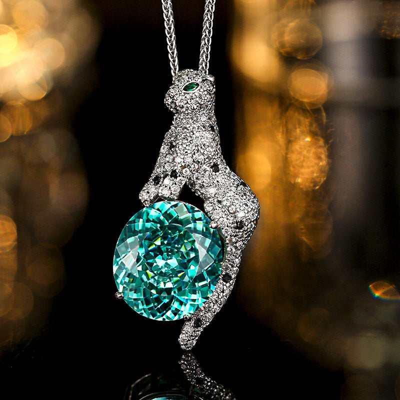 Elegant Gold Charms and Luxury Gemstones