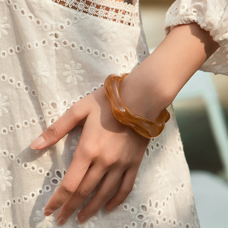 Artistic Wavy Resin Statement Open Bangle