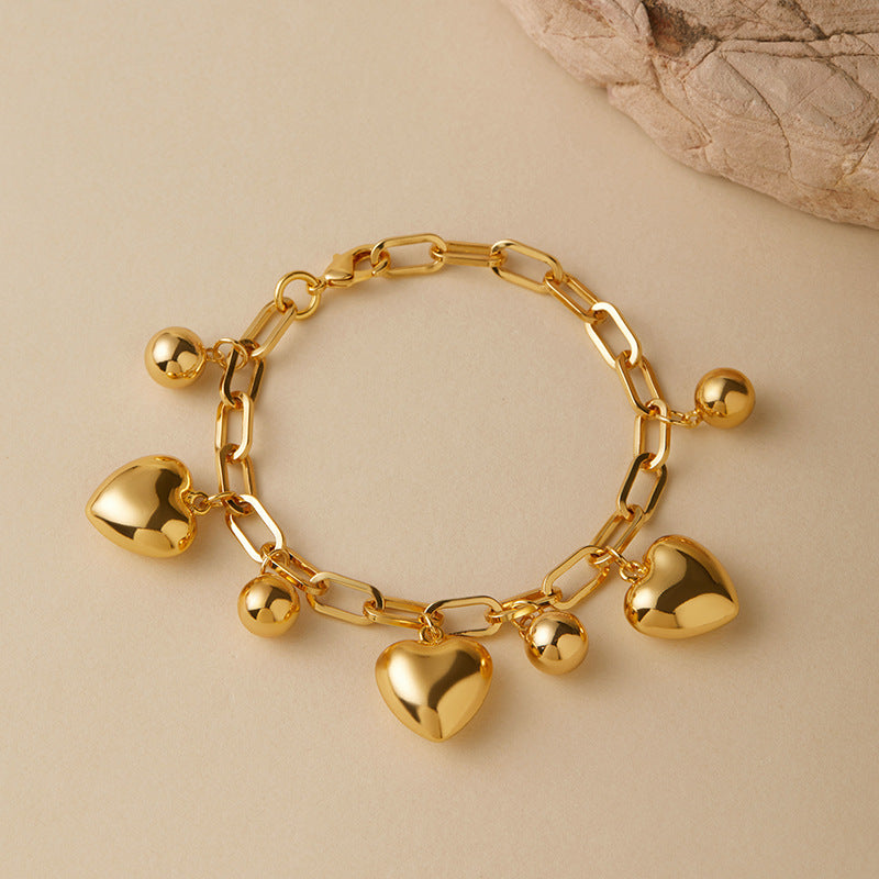 Elegantes Statement-Armband mit mehreren Anhängern 
