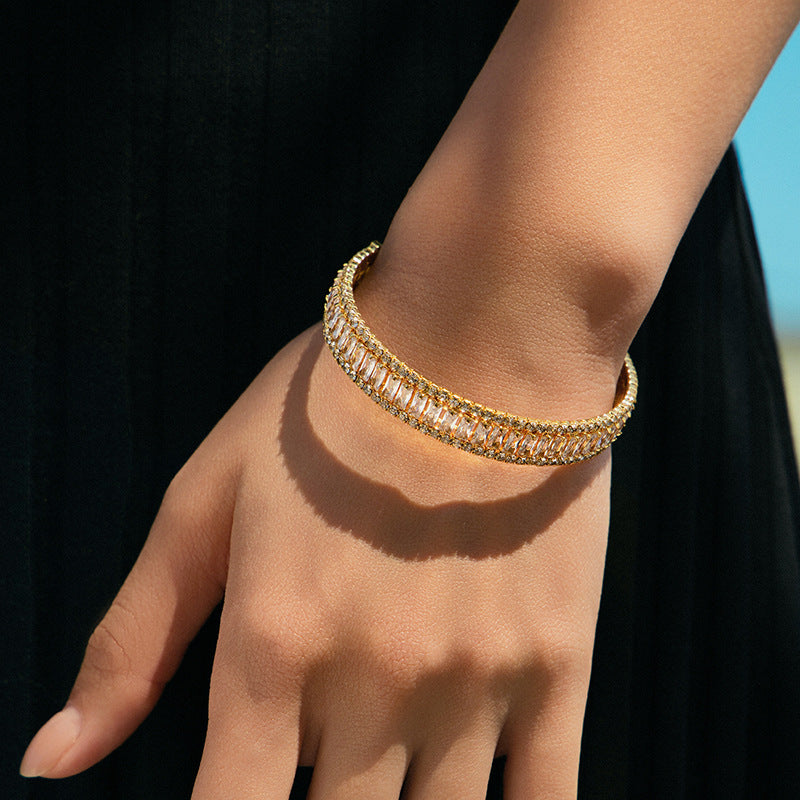 Luxury Gold Crystal & Vibrant Bead Bracelet