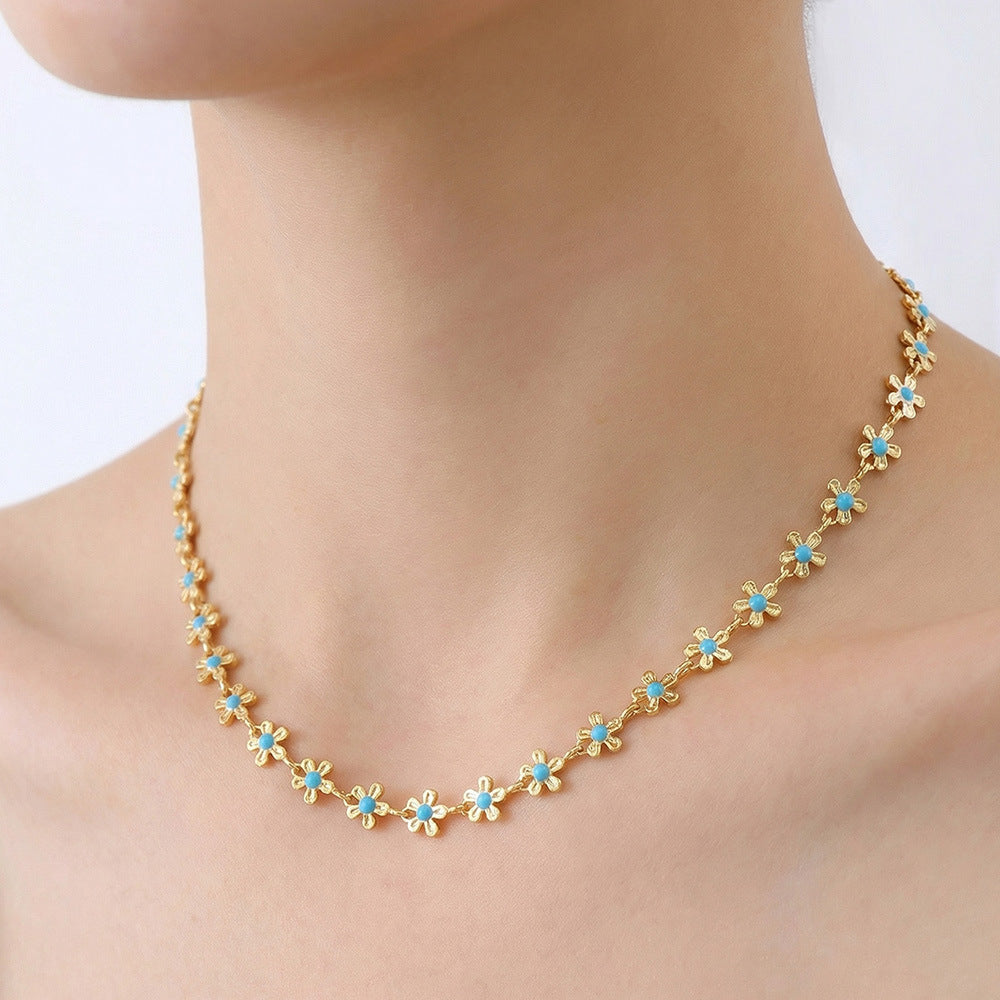 Vintage Gold Daisy Choker with Turquoise