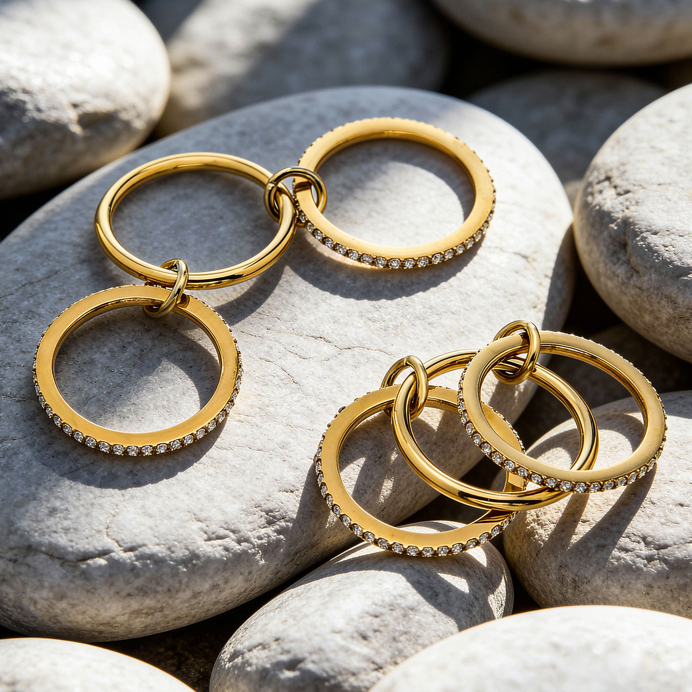 Stacked Multi-Band Linked Rings