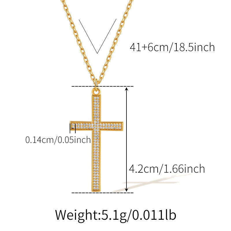 Kollektion von Halsketten mit Kristallkreuzanhänger 