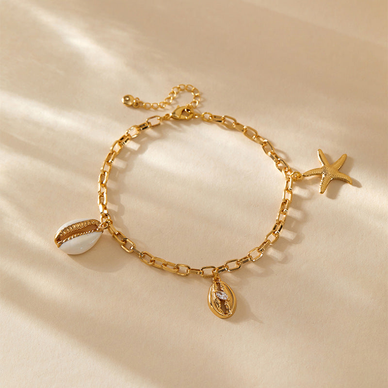Elegantes Statement-Armband mit mehreren Anhängern 