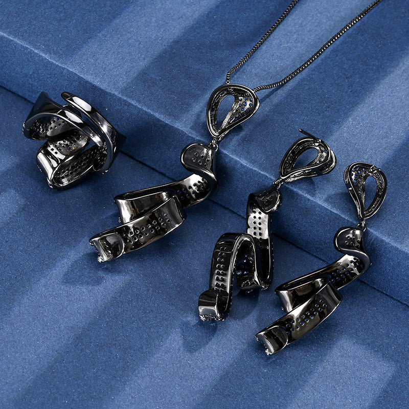 Art Deco Gunmetal Twisted Ribbon Blue Sapphire Jewelry Set