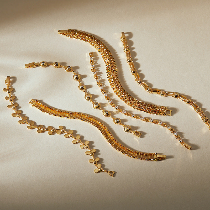 Elegant 18K Gold Bracelets Collection