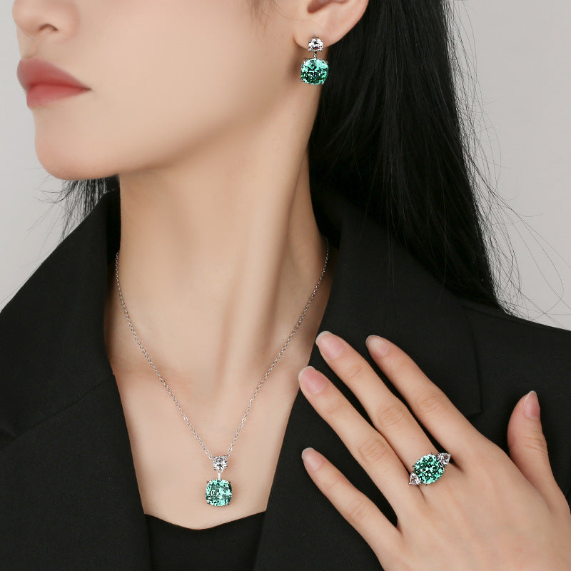 Radiant Emerald Green Cushion Jewelry Collection