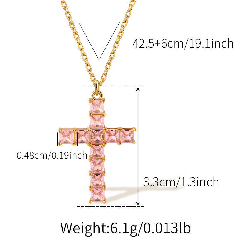 Kollektion von Halsketten mit Kristallkreuzanhänger 
