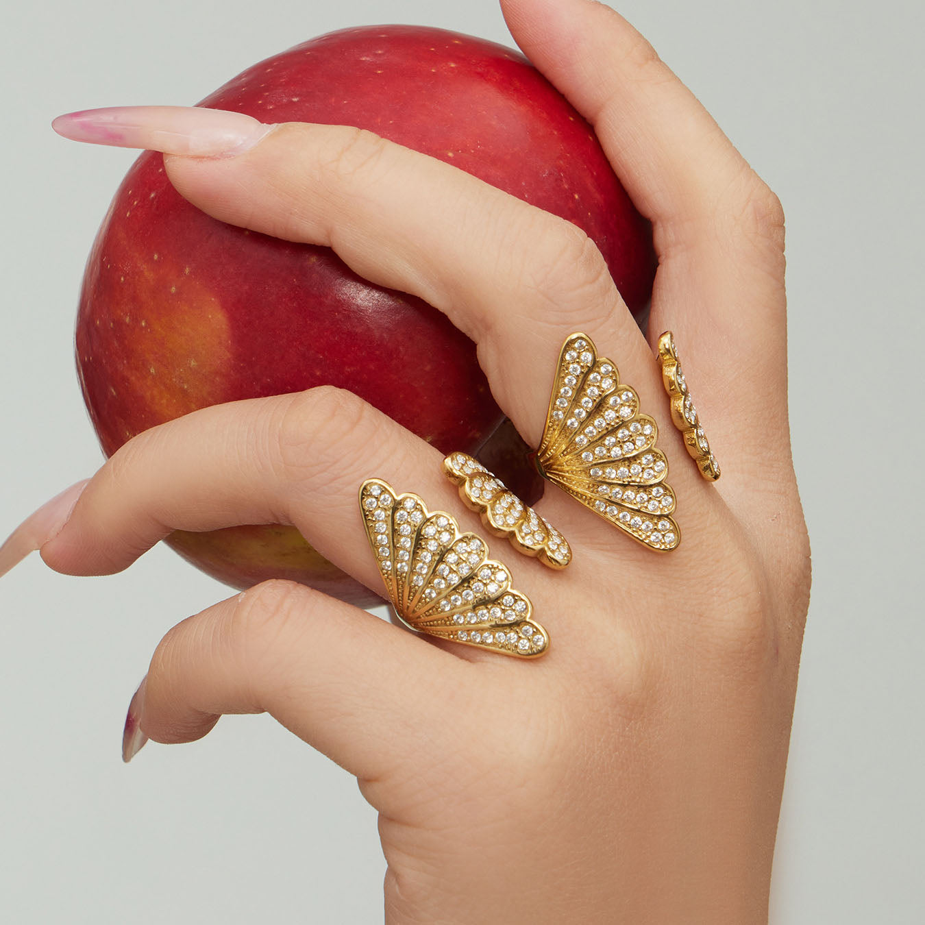 Sparkling Seashell Open Band Ring